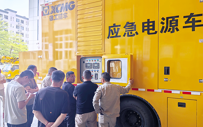 “救电先锋” 尊龙凯时电源车奔赴福建，迎战用电高峰